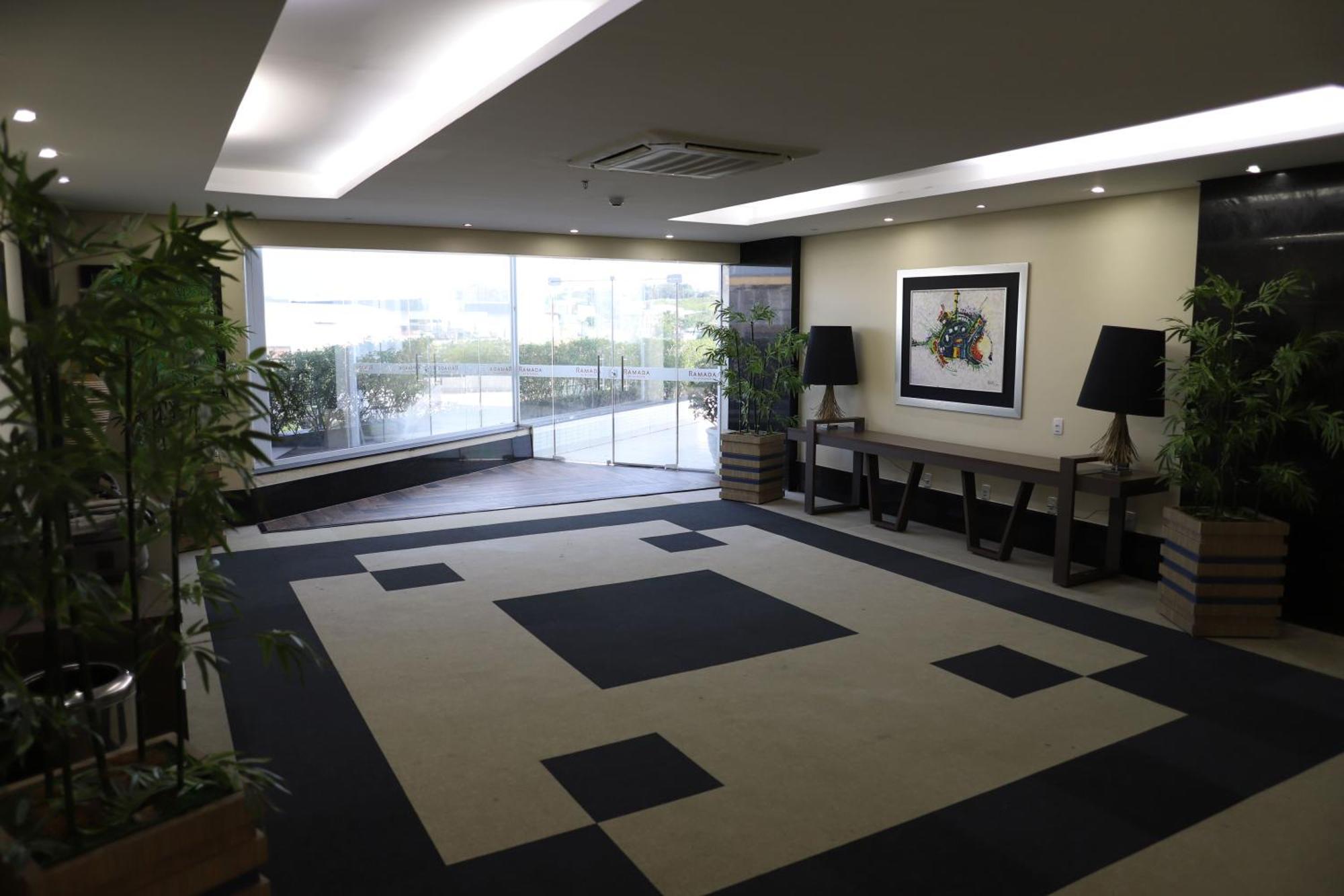 מלון Ramada By Wyndham Manaus Torres Center מראה חיצוני תמונה